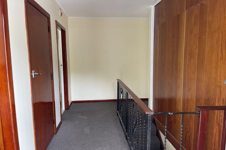 Photo of property in 78 Broderick Road, Johnsonville, Wellington, 6037