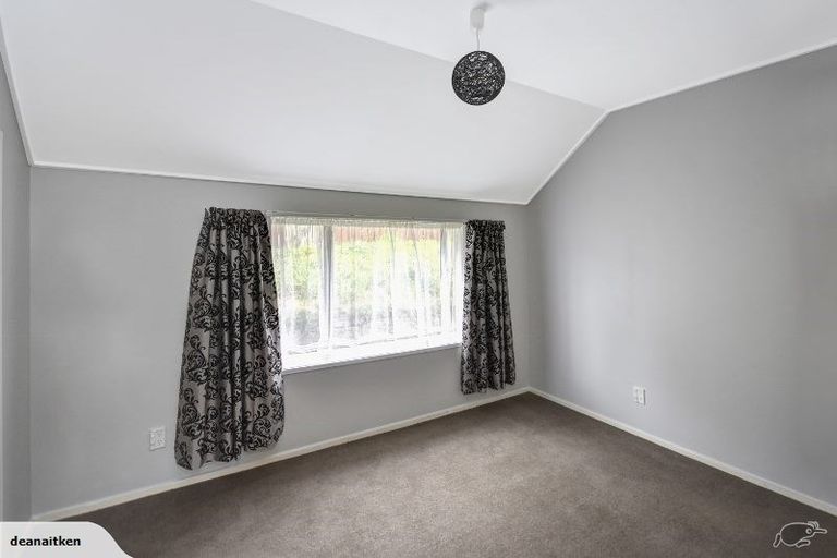 Photo of property in 129f Helensburgh Road, Halfway Bush, Dunedin, 9010