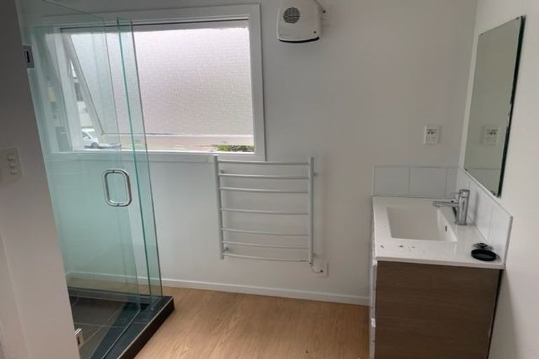 Photo of property in 2/16 Kilmarnock Street, Riccarton, Christchurch, 8011