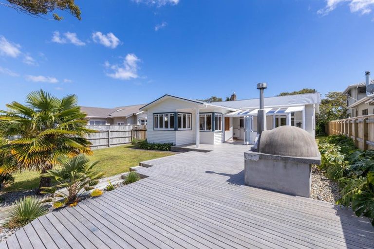 Photo of property in 25 Glen Almond Street, New Plymouth, 4310