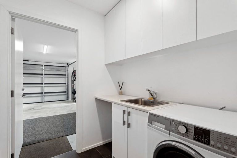 Photo of property in 1 Ashenhurst Way, Lower Shotover, Queenstown, 9304