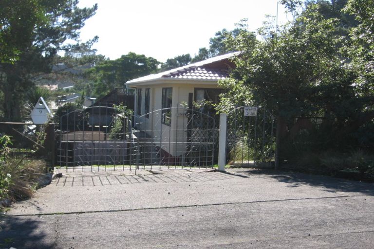 Photo of property in 9 Kellett Road, Ranui, Auckland, 0612