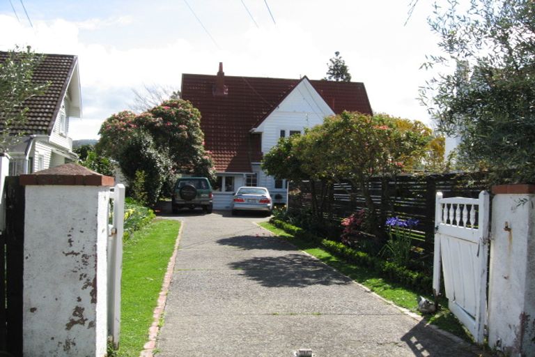 Photo of property in 46 Wyndrum Avenue, Waterloo, Lower Hutt, 5011