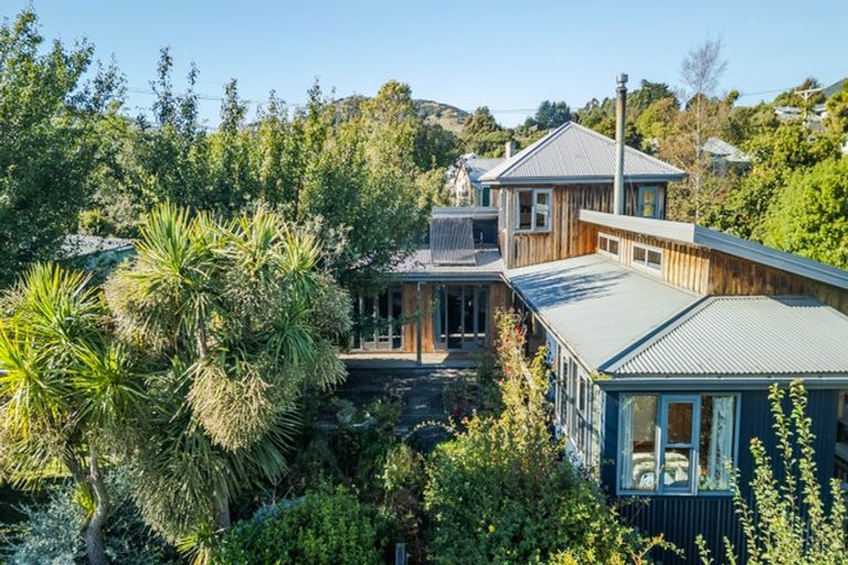 Photo of property in 12 Beaconsfield Road, Portobello, Dunedin, 9014