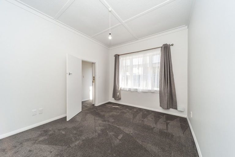 Photo of property in 299 Mansfield Street, Newtown, Wellington, 6021