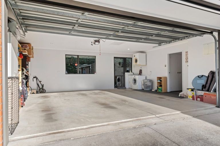 Photo of property in 88a Govett Avenue, Frankleigh Park, New Plymouth, 4310