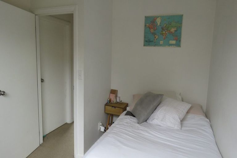 Photo of property in 12 Montana Avenue, Ilam, Christchurch, 8041