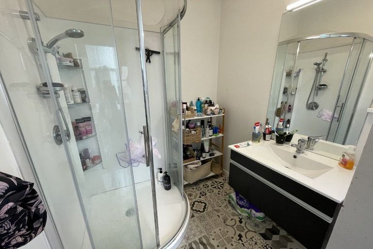 Photo of property in 16a Clifton Terrace, Kelburn, Wellington, 6012