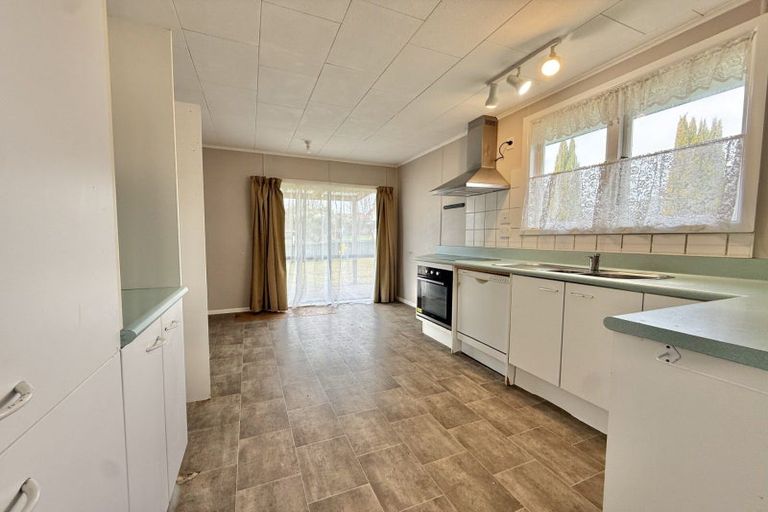 Photo of property in 98 Arawa Crescent, Tokoroa, 3420