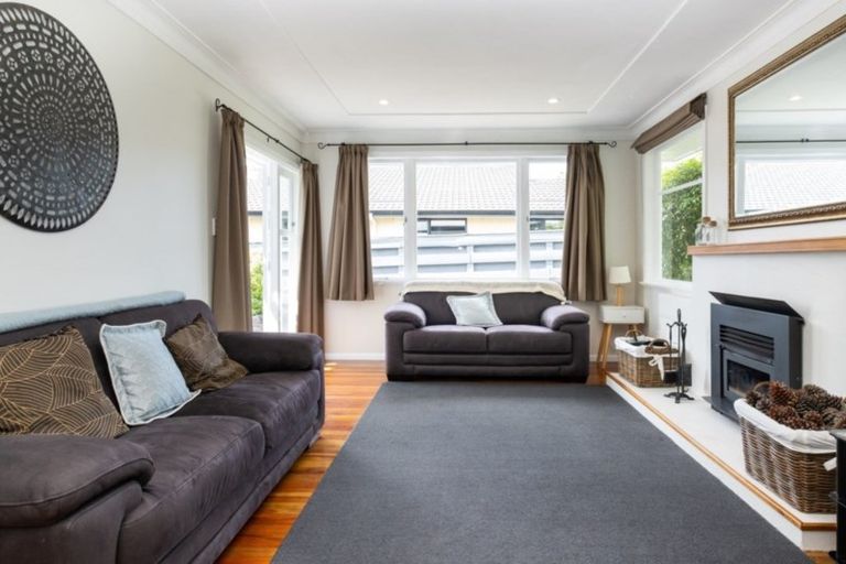 Photo of property in 30 Reynolds Road, Havelock North, 4130