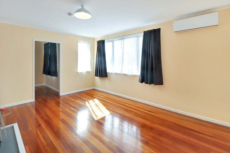 Photo of property in 384 Cambridge Terrace, Naenae, Lower Hutt, 5011