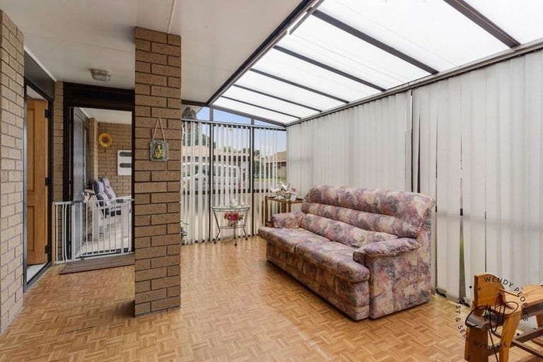 Photo of property in 10/15 Don Street, Papakura, 2110