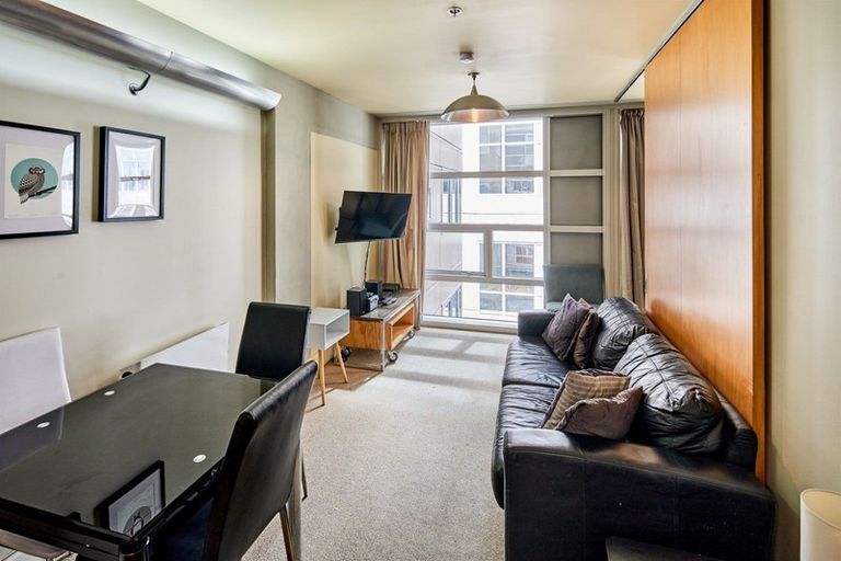 Photo of property in St Pauls Apartments, 98/43 Mulgrave Street, Thorndon, Wellington, 6011