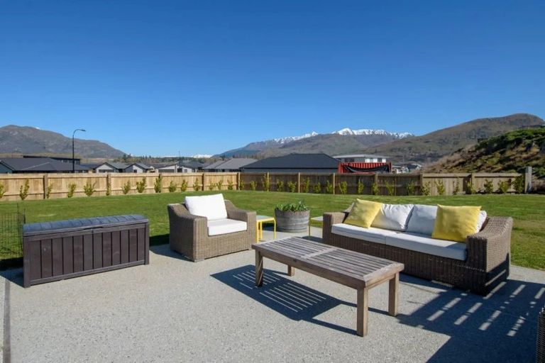 Photo of property in 20 Ashenhurst Way, Lower Shotover, Queenstown, 9304