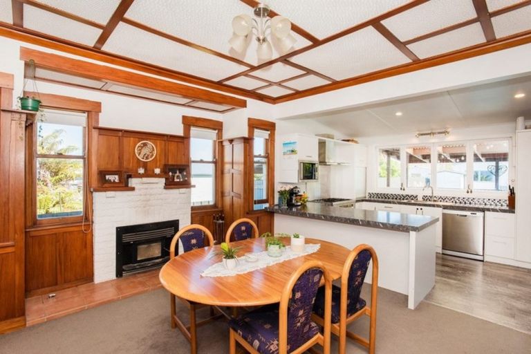 Photo of property in 25 Cook Street, Te Hapara, Gisborne, 4010
