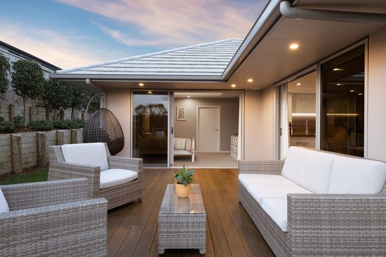 Photo of property in 8 Penetaka Heights, Pyes Pa, Tauranga, 3112