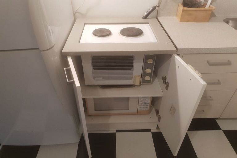 Photo of property in 16 Valhalla Drive, Beach Haven, Auckland, 0626