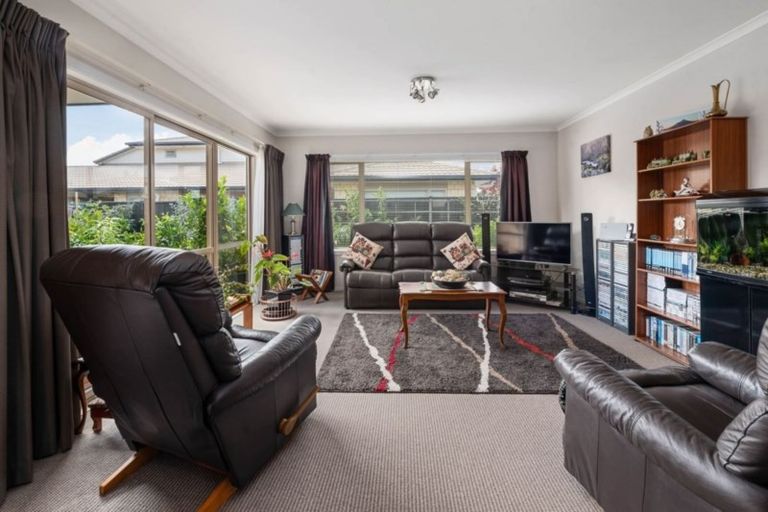 Photo of property in 47/64 Kawaha Point Road, Kawaha Point, Rotorua, 3010