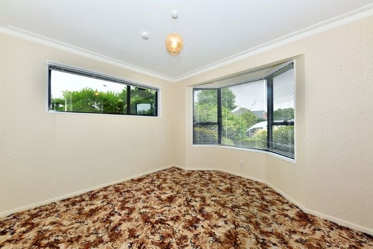 Photo of property in 57 Regency Crescent, Redwood, Christchurch, 8051