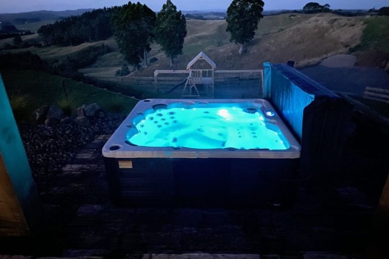 Photo of property in 684 Blackbridge Road, Waitoki, Kaukapakapa, 0871