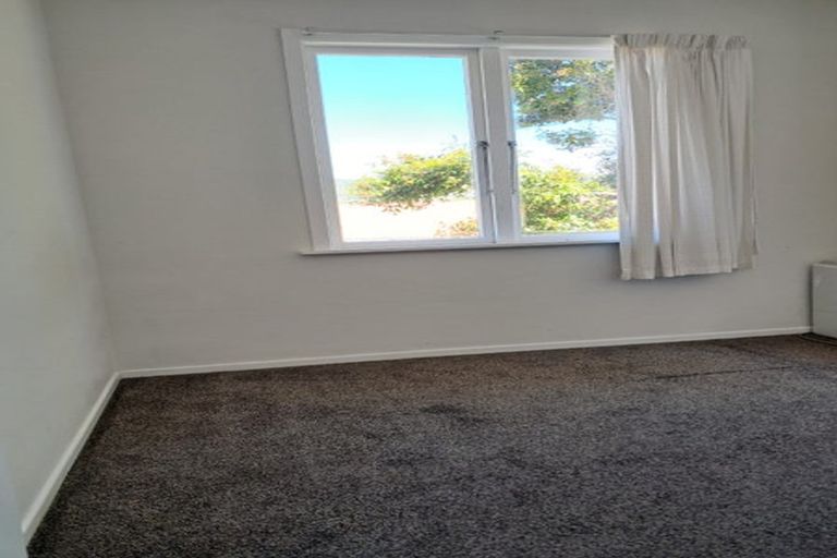 Photo of property in 107 Parkvale Road, Karori, Wellington, 6012