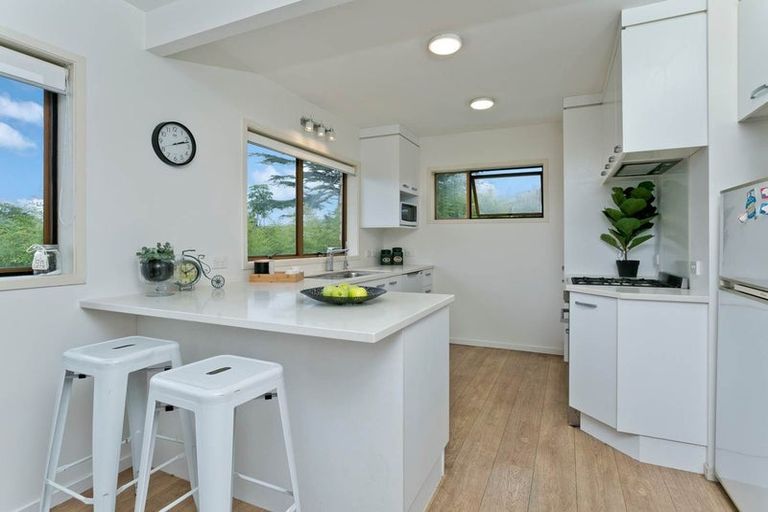 Photo of property in 79 Lynden Avenue, Hillcrest, Auckland, 0627