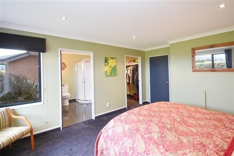 Photo of property in 7 William James Close, Mosgiel, 9024