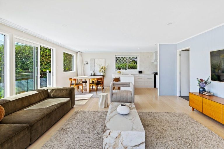 Photo of property in 32 Swann Beach Road, Stanmore Bay, Whangaparaoa, 0932