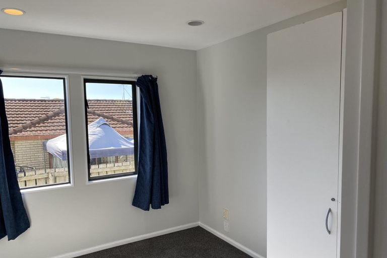 Photo of property in 5a Oakleigh Avenue, Takanini, 2112