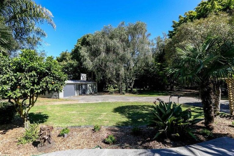 Photo of property in 1252 Devon Road, Sentry Hill, New Plymouth, 4373