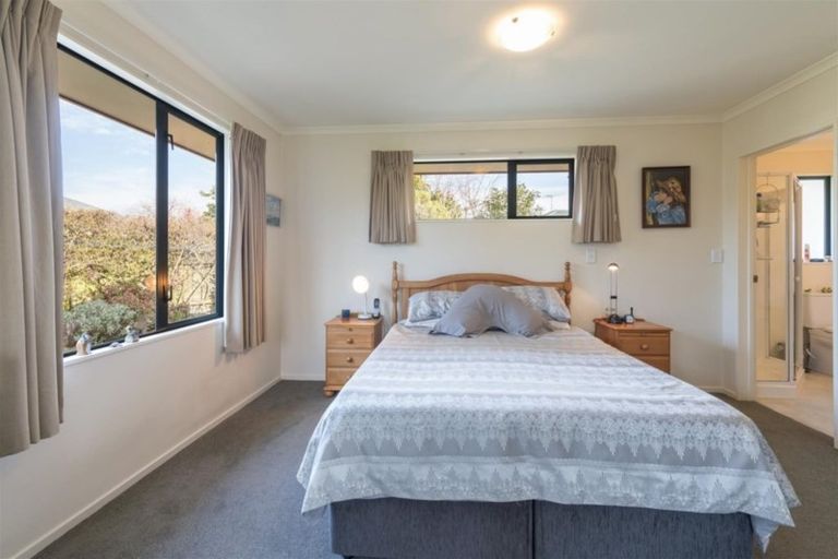 Photo of property in 38 Malthouse Crescent, Brightwater, 7022