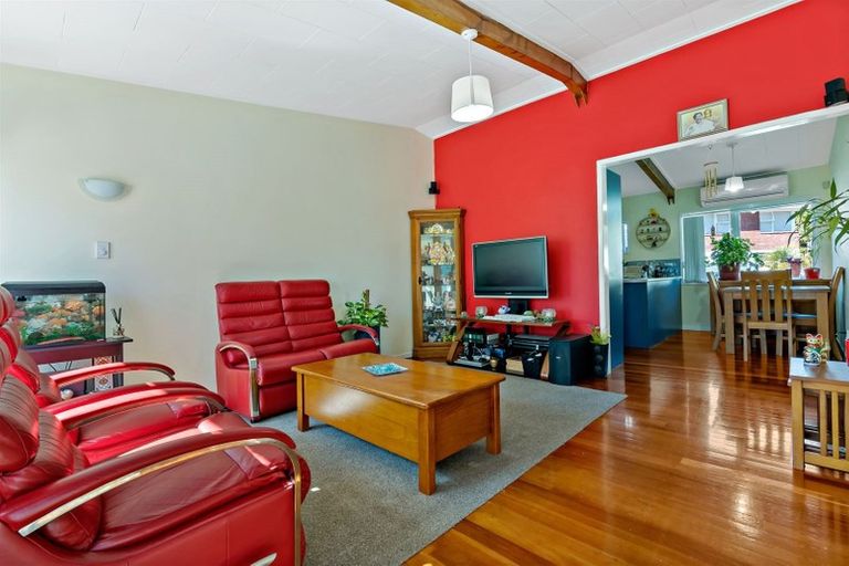 Photo of property in 2/12 Cosy Place, Howick, Auckland, 2014