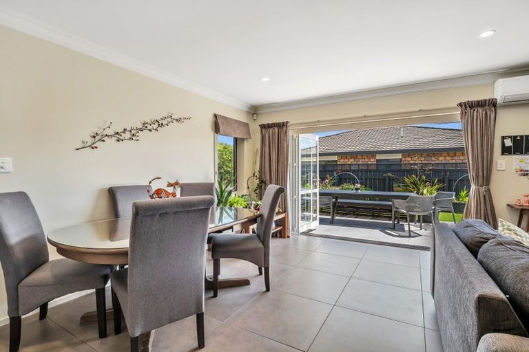 Photo of property in 112b Weraroa Road, Levin, 5510