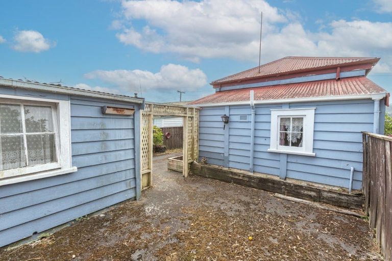 Photo of property in 10 Bradley Street, Paeroa, 3600