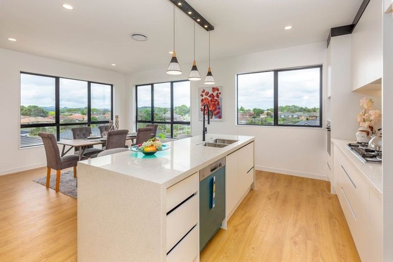 Photo of property in 6a Waitahu Rise, Pukekohe, 2120