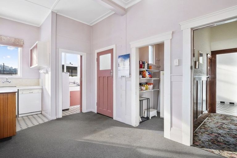 Photo of property in 194 Gladstone Road, Dalmore, Dunedin, 9010