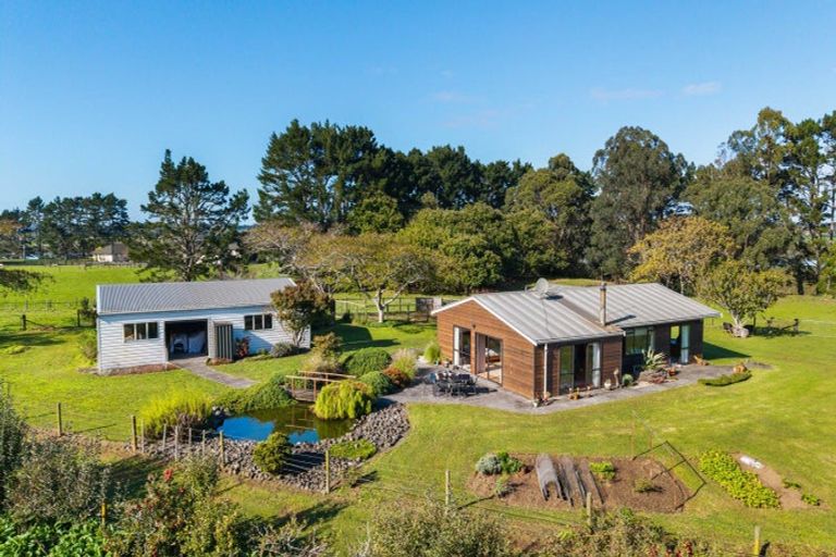 Photo of property in 5 Wi Tupaea Road, Waihau Bay, Opotiki, 3199