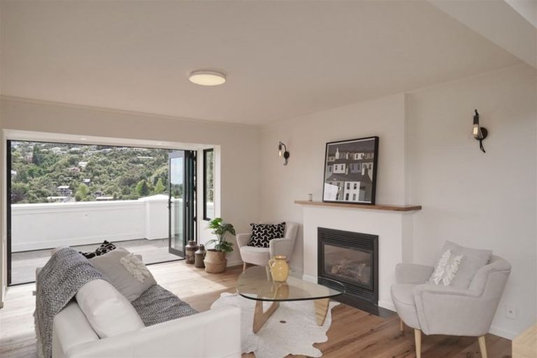 Photo of property in 68 Landsdowne Terrace, Cashmere, Christchurch, 8022