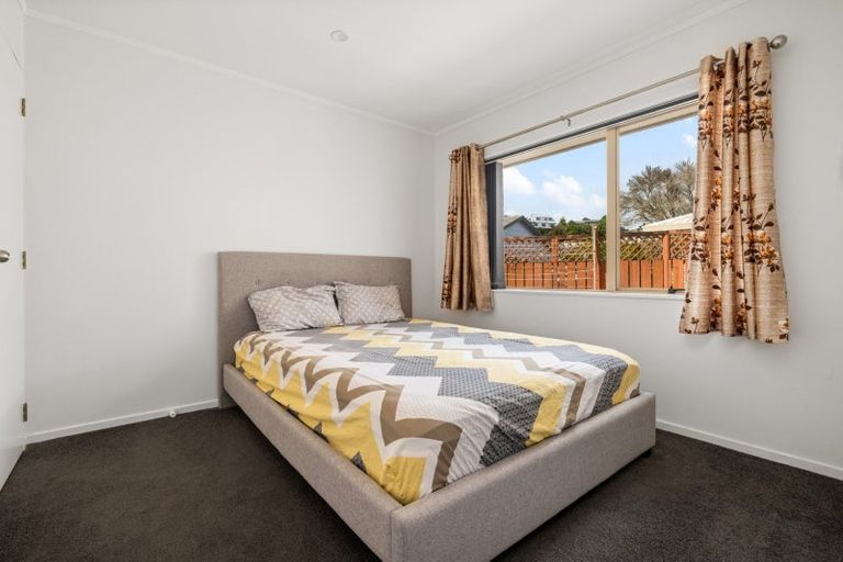 Photo of property in 9a Portland Street, Welcome Bay, Tauranga, 3112