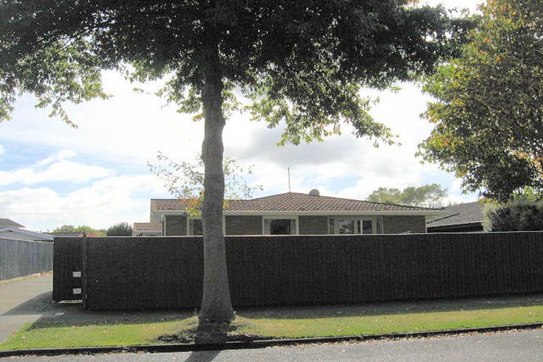 Photo of property in 1/336 Waimairi Road, Ilam, Christchurch, 8041