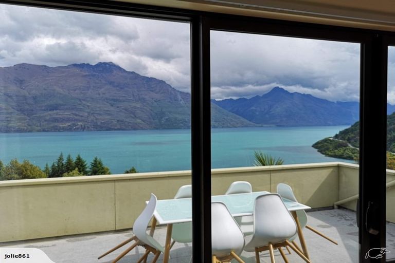 Photo of property in 13 Mckerrow Place, Sunshine Bay, Queenstown, 9300