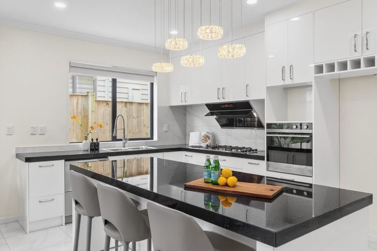 Photo of property in 13 Puoro Street, Flat Bush, Auckland, 2019