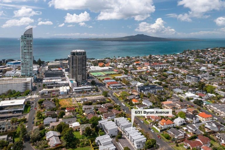 Photo of property in Habitat Apartments, 6/31 Byron Avenue, Takapuna, Auckland, 0622