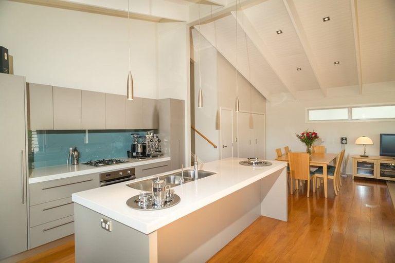 Photo of property in 22 Alderton Drive, Kerikeri, 0230