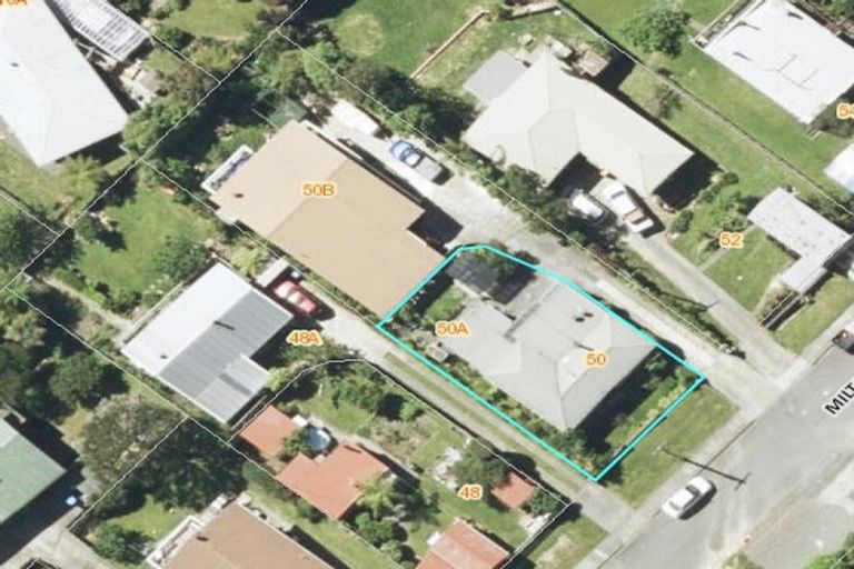 Photo of property in 50a Milton Terrace, Picton, 7220