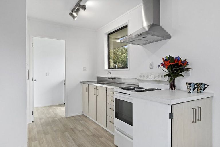 Photo of property in 95b Oakfield Crescent, Pukete, Hamilton, 3200