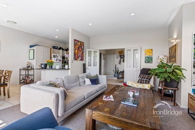 Photo of property in 2/667 East Coast Road, Browns Bay, Auckland, 0630