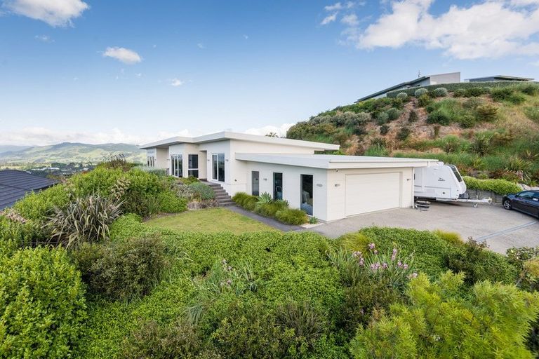 Photo of property in 23 Katania Heights, Brightwater, 7022