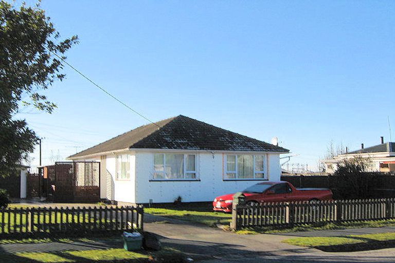 Photo of property in 44 Mortlake Street, Islington, Christchurch, 8042