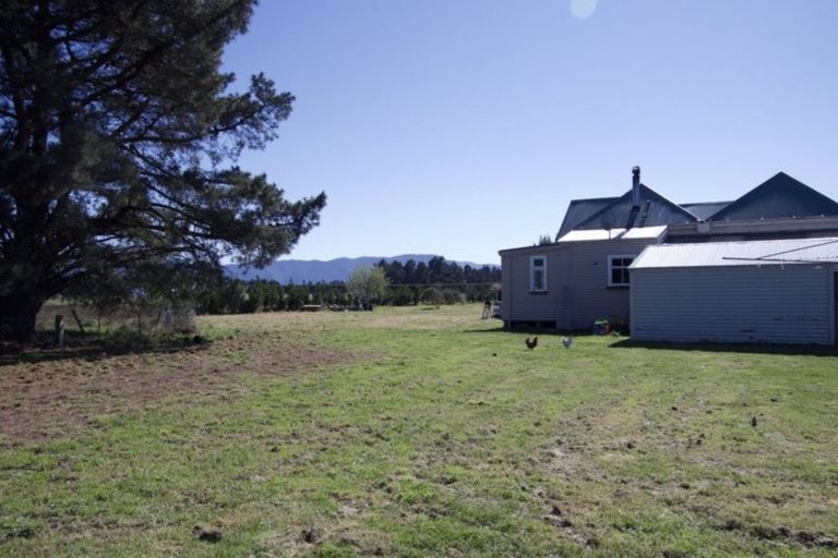 Photo of property in 2535 Oxford Road, Starvation Hill, Oxford, 7495